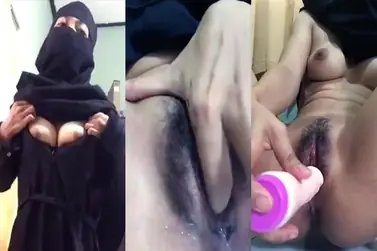ABG Bercadar Colmek Dildo Memek Basah Banjir Becek